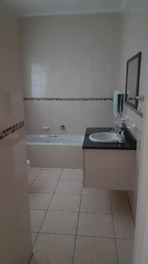 Ballina Ga-El Guesthouse Port Elizabeth Luaran gambar